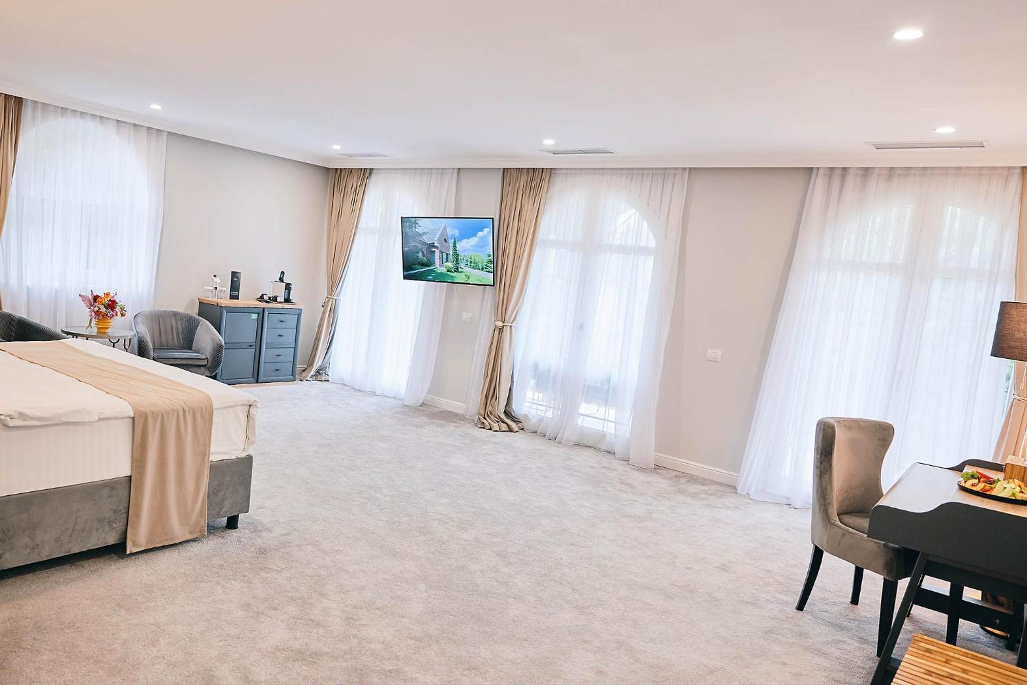 Lacul Verde Resort Плоешти Экстерьер фото